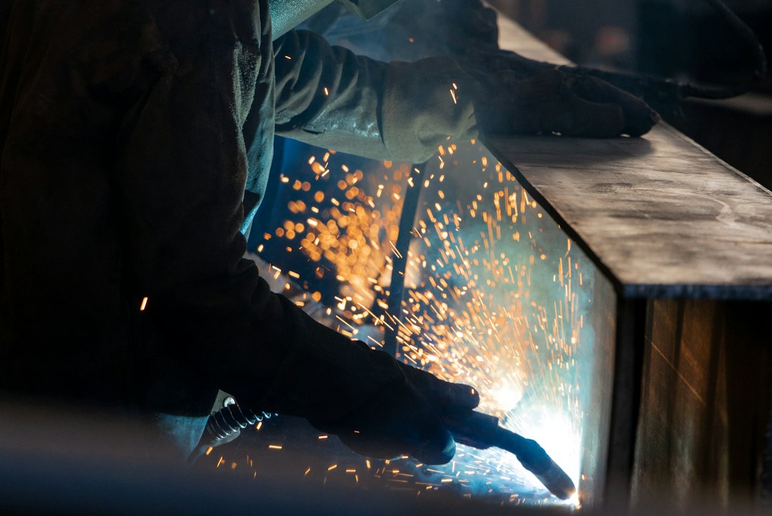 Soudeur au travail